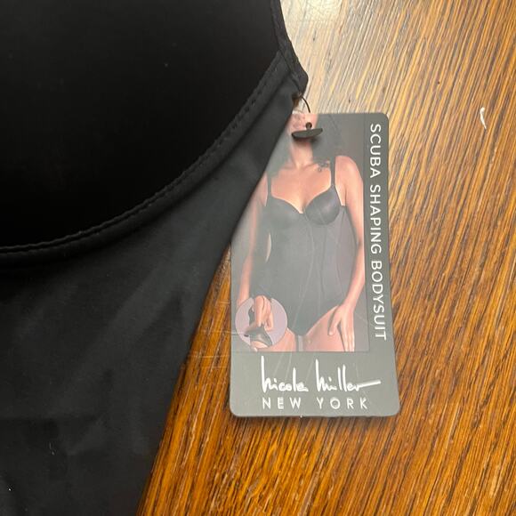 NWT Nicole Miller Scuba Shaping Bodysuit M Black - Picture 6 of 13